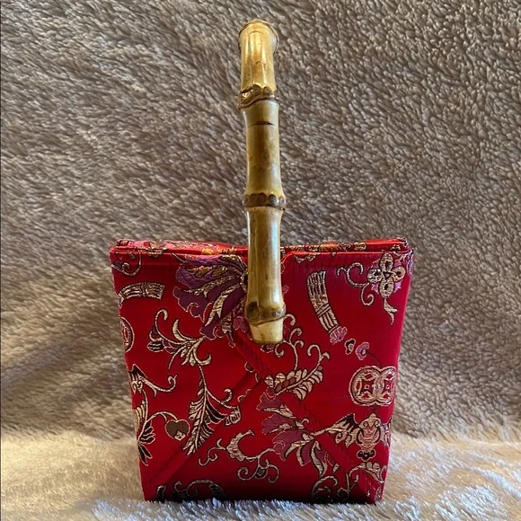 Novelty & Fun “Take Out” Purse - Picture 4 of 12